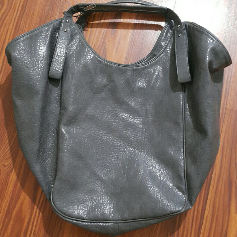 Bcbgeneration Ex-Large Reversible Bag - image 2
